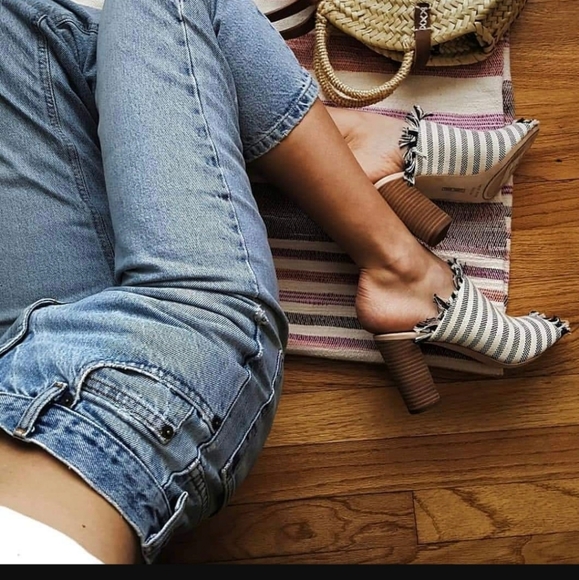 Vince camuto mules - Picture 1 of 5